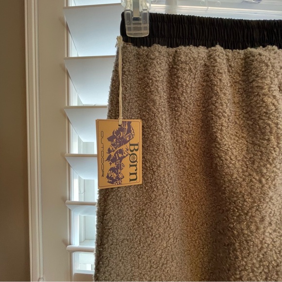 Born Gray Sweatpants with Black Accents - Picture 5 of 6